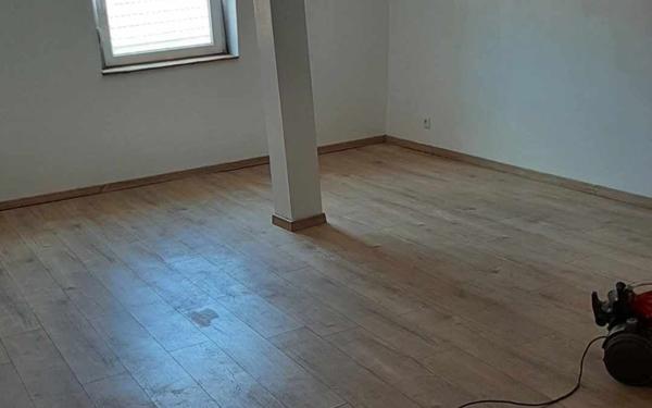 Immeuble à vendre    8 pièces •  Fraize