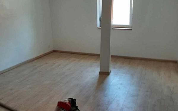 Immeuble à vendre    8 pièces •  Fraize