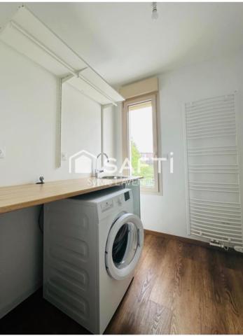 A SOISSONS, PROCHE HYPER CENTRE VILLE,  MAISON DE 165 M2 SUR SON TERRAIN DE 587 M2.
