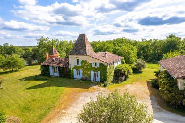 Vente Château Bordeaux 8 Pièces 400 m²