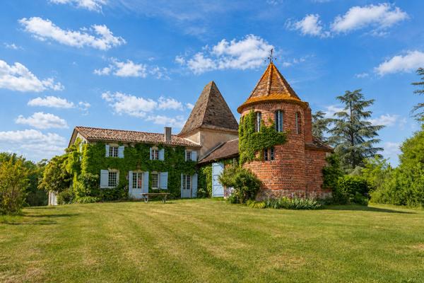 Vente Château Bordeaux 8 Pièces 400 m²