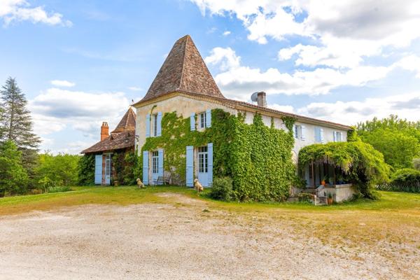 Vente Château Bordeaux 8 Pièces 400 m²