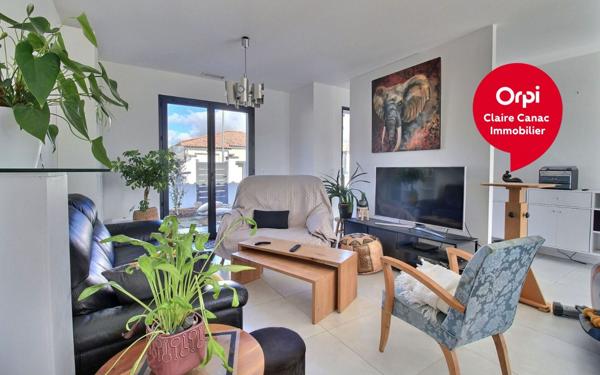 Maison à louer    4 pièces •  Ambres