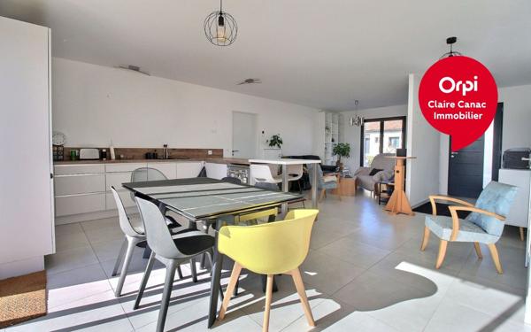 Maison à louer    4 pièces •  Ambres