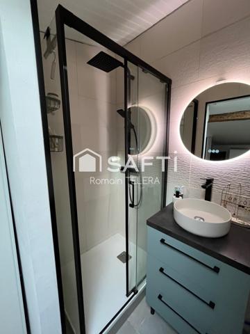 Nansouty/Sacré-Cœur : maison de 60 m² (55m² carrez) dans le style d'un appartement en triplex