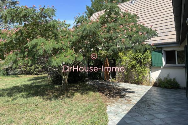 Maison à vendre 6 pièces de 230 m²