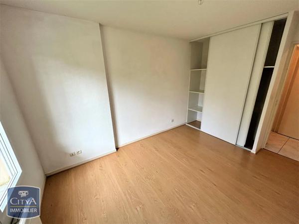 Appartement à louer 2 pièces 47.6m² Bressuire (79300)