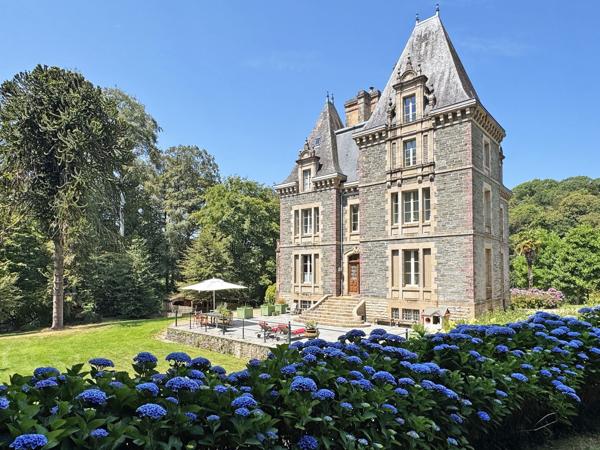 Vente Manoir Morlaix 18 Pièces 455 m²