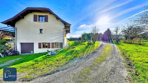 Maison T6 204m² Rénovation récente Parcelle 1 697m² Sous sol Chênex 74520
