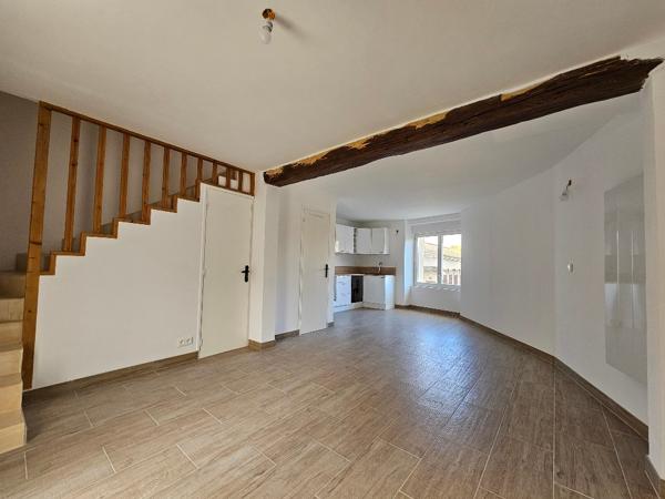 Maison à vendre Roullet Saint Estephe 3 pièce(s) 69