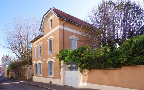 Maison à vendre    8 pièces • 175,07 m2 Lyon 5