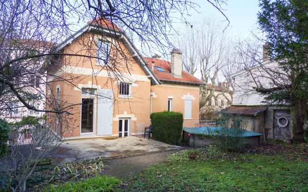 Maison à vendre    8 pièces • 175,07 m2 Lyon 5