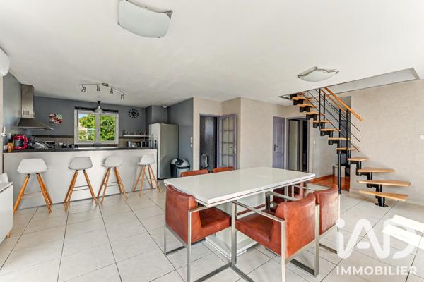 Maison à vendre 7 pièces 150 m² La Salvetat-Saint-Gilles