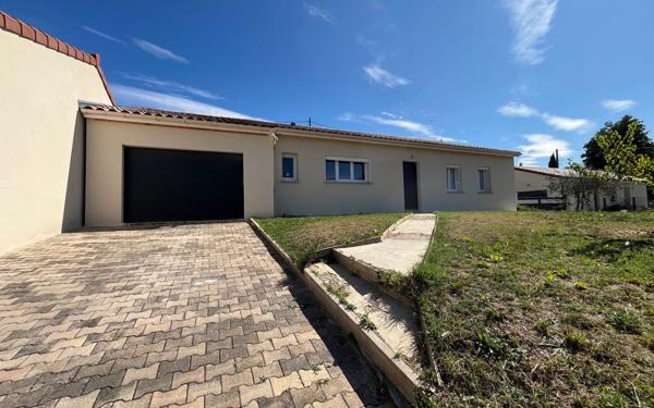 Maison à vendre    4 pièces •  Saint-Barthélemy-de-Vals