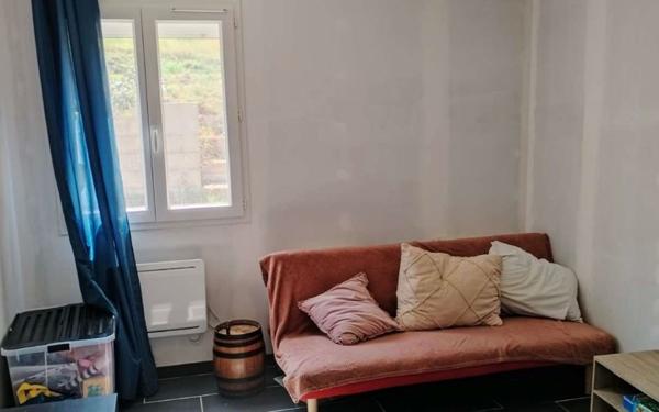 Maison à vendre    4 pièces •  Saint-Barthélemy-de-Vals