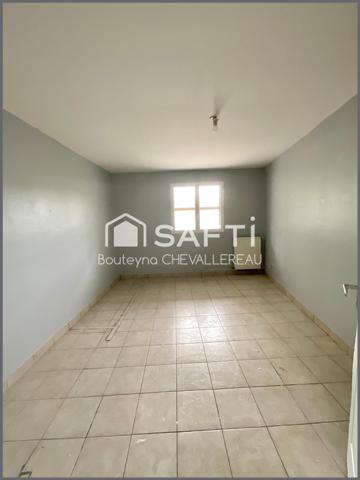 Maison 140m2 environ avec garage et jardin