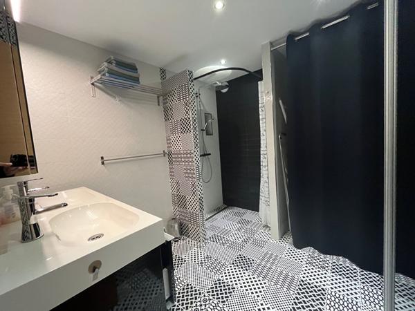 Maison atypique proche centre ville à vendre à Amboise