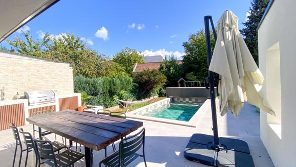 MAISO CONTEMPORAINE 3 CHAMBRES - PISCINE - SAVIGNY SUR ORGE GARE