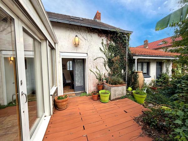 Maison familiale avec jardin