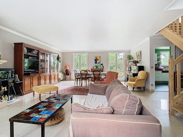 Maison 160 m² terrain 605 m²