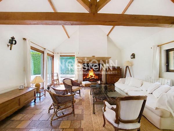 A LOUER : Noisy le Roi,  Hameau du Golf, maison 5 pièces en Impasse SUR 1600 m² de terrain