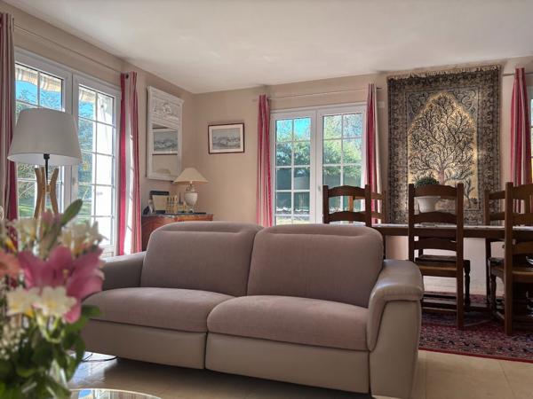 Exceptionnelle Maison Familiale à Bouchemaine À 5 min d'Angers