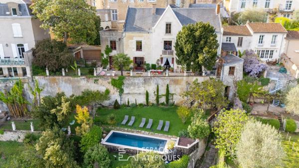 Dolce Vita avec panorama sur le Château des Ducs