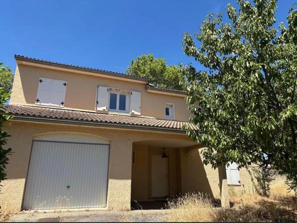 Maison à louer à Pélussin (42410)