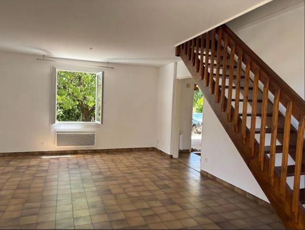 Maison à louer à Pélussin (42410)