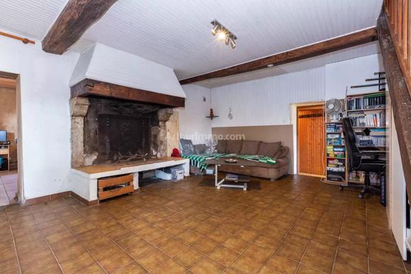 Vente Maison 10 pièces 214 m2 à Les Avenières