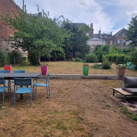 Maison 8 pièces 326.38 m2