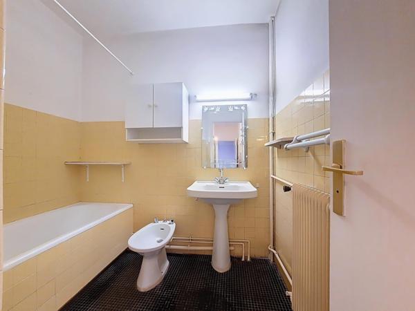 Grand appartement T2 avec vue sur le Canigou