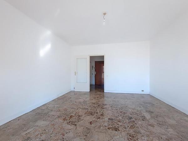 Grand appartement T2 avec vue sur le Canigou