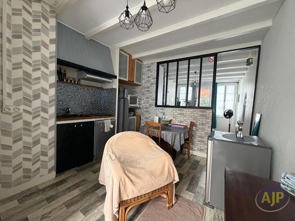 Vente immeuble Pons : 176 000 € - AJP Immobilier Pons