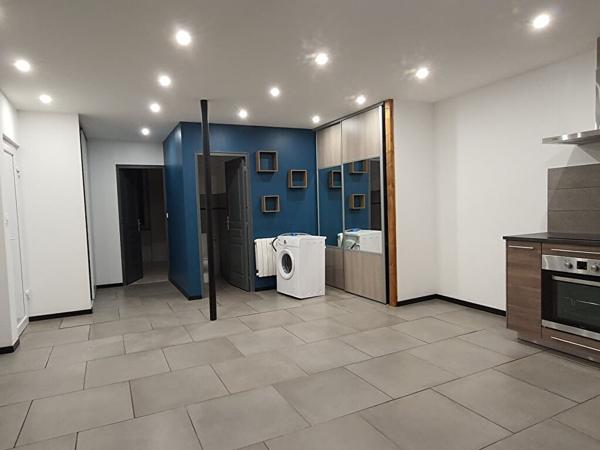 EXCLUSIVITE ! Ensemble immobilier SAINTE SIGOLENE / 3 appartements loués