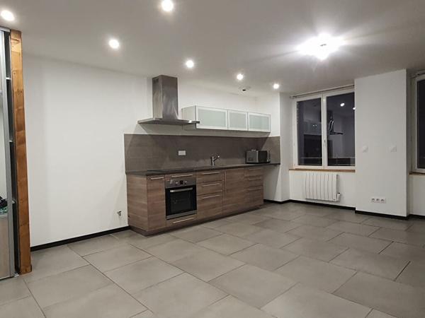 EXCLUSIVITE ! Ensemble immobilier SAINTE SIGOLENE / 3 appartements loués