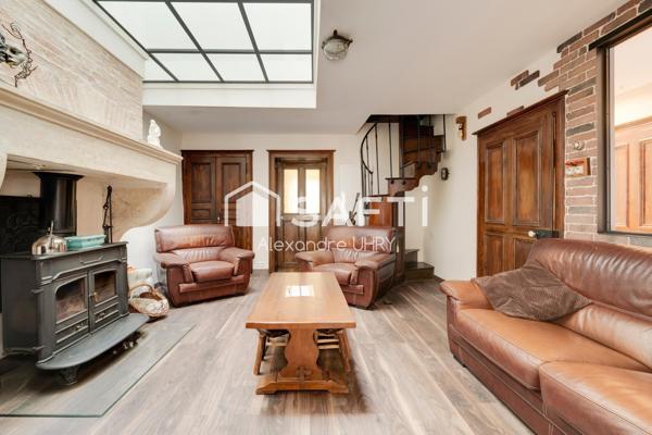 Maison Lorraine Atypique de 250 m2 ! À 10 min de Dieulouard !