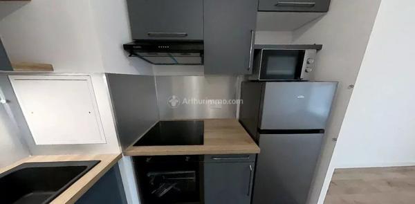 Location                                                      Appartement
                        
                     2 pièces                      40 m2                     à Asnières-sur-Seine