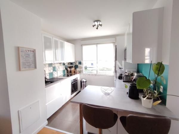 A VENDRE MONTIGNY VILLAGE SUPERBE 5 PIECES 93m² EN ETAGE AVEC DEUX TERRASSES ET ASCENSEUR