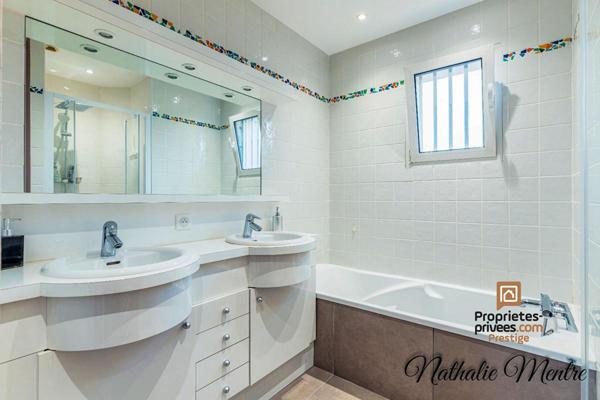 Maison d'architecte Saint Didier Au Mont D Or 7 pièce(s) 250 m2