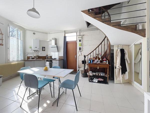 Maison 105 m² – 3 chambres – Pièce de vie 40 m² – Proche Angoulême