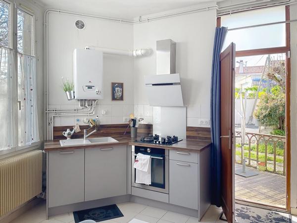 Maison 105 m² – 3 chambres – Pièce de vie 40 m² – Proche Angoulême