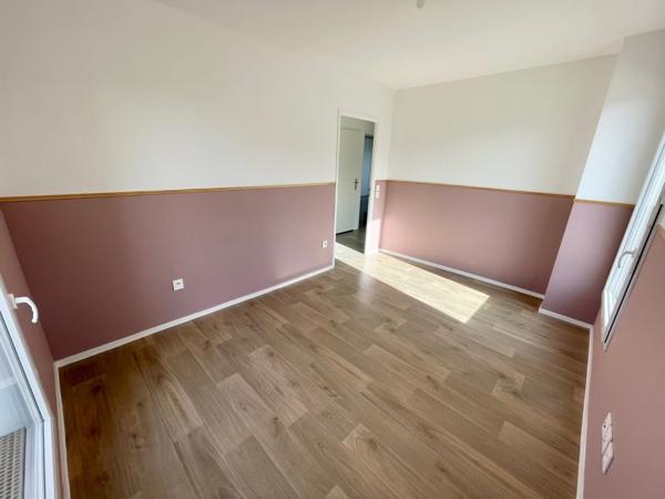 Au dernier étage avec ascenseur, 4 pièces de 73 m² avec terrasse