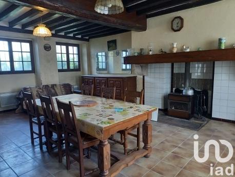 Maison à vendre 9 pièces 200 m² Bugnein
