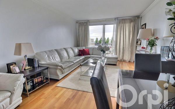 Appartement à vendre    4 pièces • 87,43 m2    Paris 18