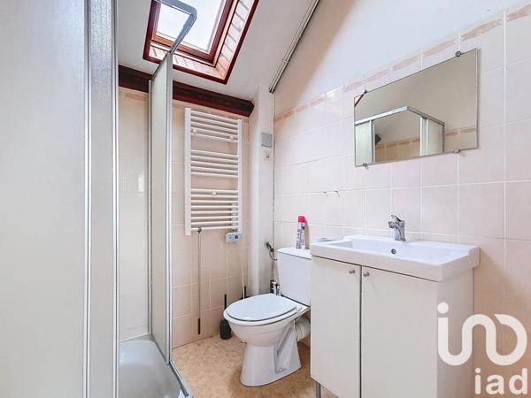 Maison 6 pièces de 160 m² à Créances (50710)