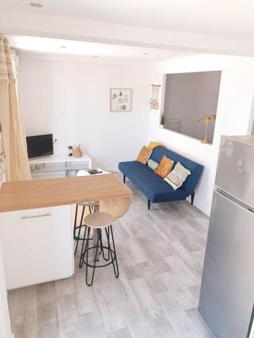 Maison 3 traces traditionnelle de 193 m2 avec appartement indépendant