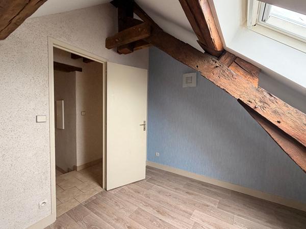 APPARTEMENT T3 - CONTRES