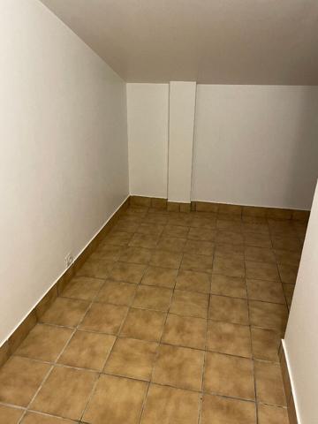 Appartement T2 refait à neuf 61.78m2 au sol 1e étage
