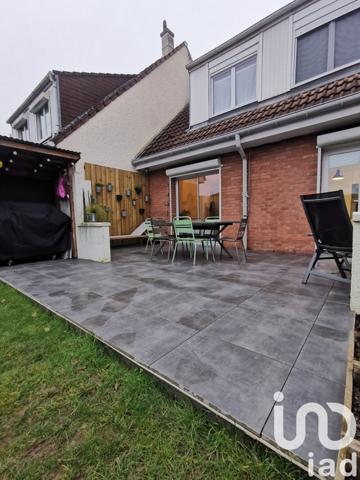 Maison 5 pièces de 122 m² à Béthune (62400)